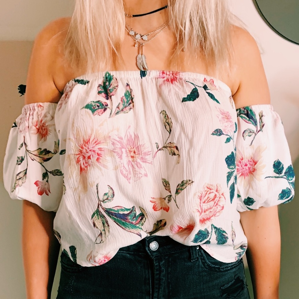 Floral off the shoulder top from urban outfitters.